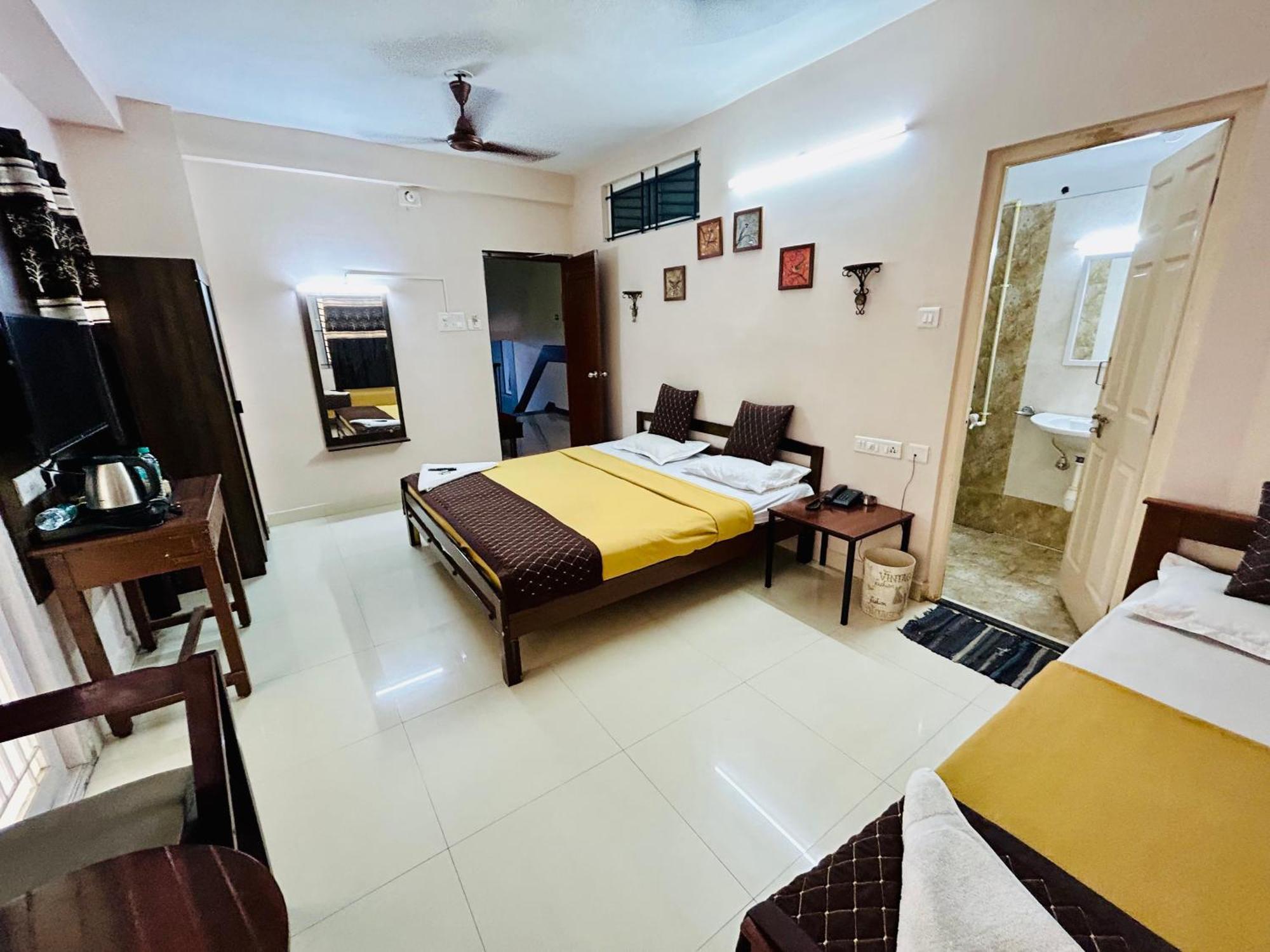 Hotel Jothi Коимбаторе Екстериор снимка
