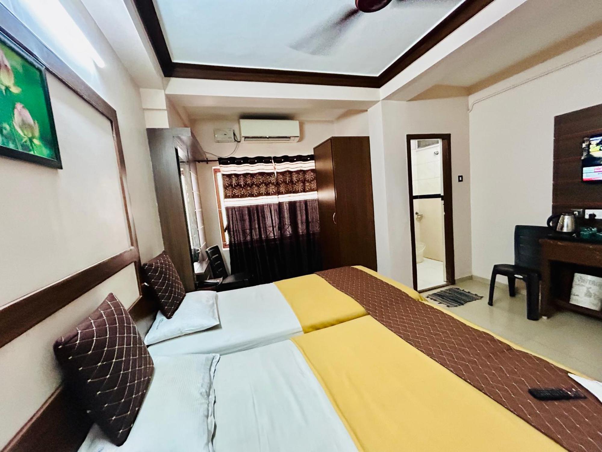 Hotel Jothi Коимбаторе Екстериор снимка