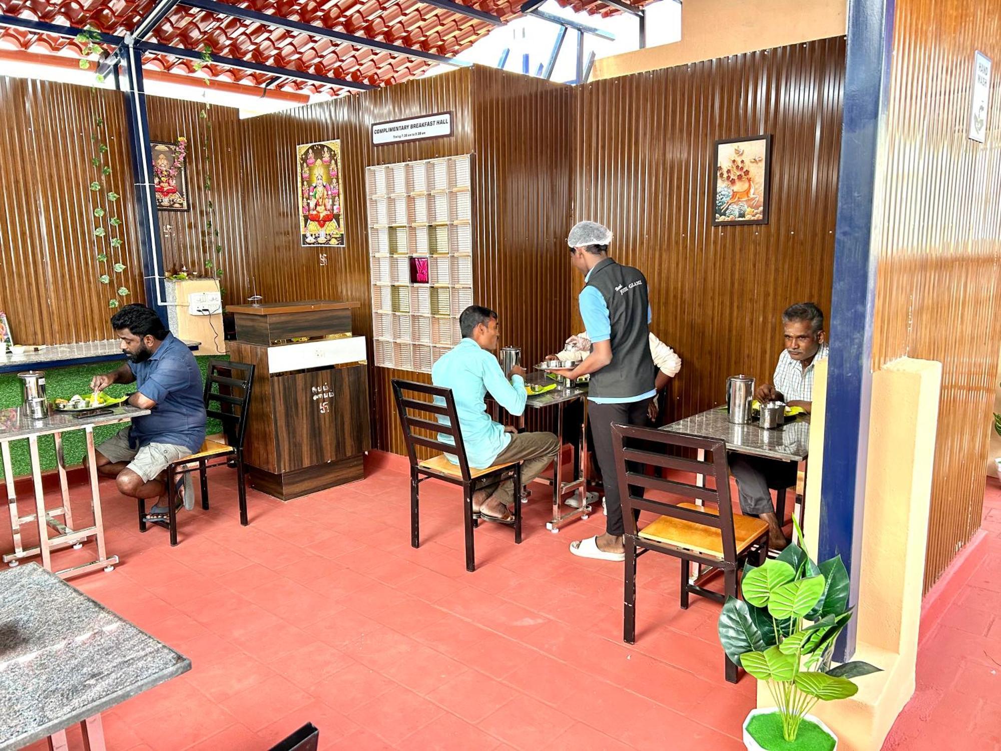 Hotel Jothi Коимбаторе Екстериор снимка