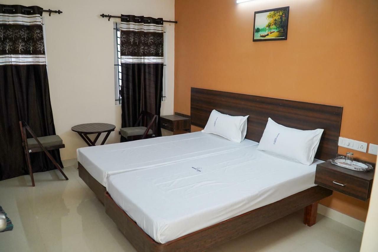 Hotel Jothi Коимбаторе Екстериор снимка