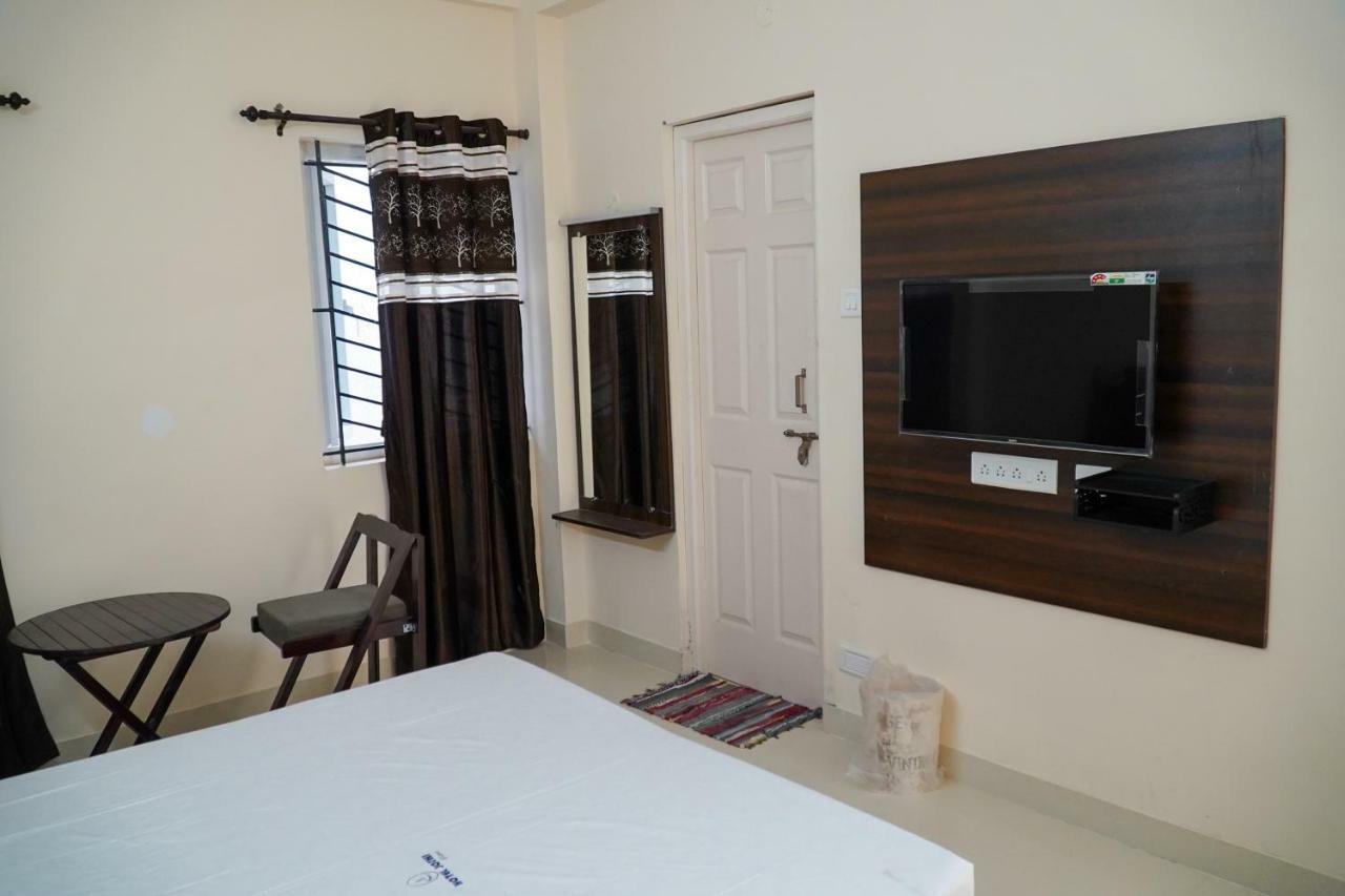 Hotel Jothi Коимбаторе Екстериор снимка
